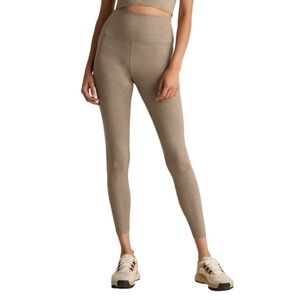 Quince Ultra Soft Performance Heather Oatmeal Leggings 25” Size Medium